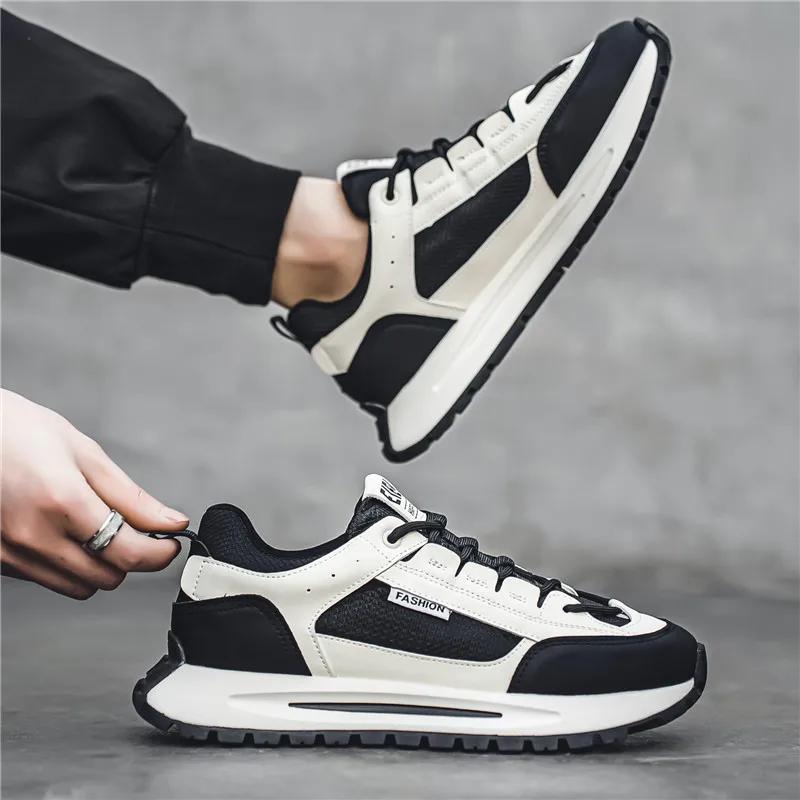 New Men's Outdoor Jogging Shoes Fashionable Breathable Mesh Surface Comfortable Sneakers Non Slip Casual Wear Resistant Shoes
