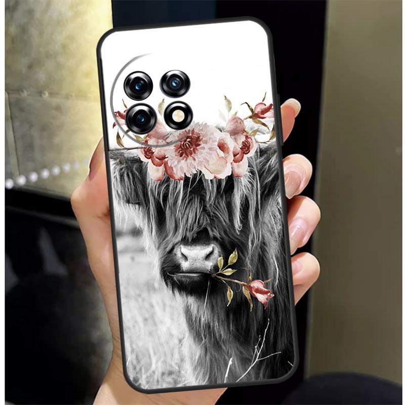 Highland Cow Scottish Art Cover For OnePlus 13 13R 12 12R 11 10 Pro 8T 10T OnePlus Nord 4 CE 3 2 Lite N30 N20 N10 Case