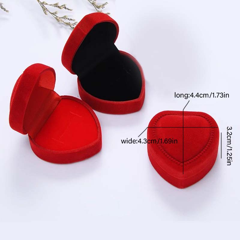 1Pc High End Plush Heart-Shaped Ring Gift Box, Plush Ring Storage Box, Exquisite Heart-Shaped Ring Jewelry Box Used for Proposal Engagement Wedding