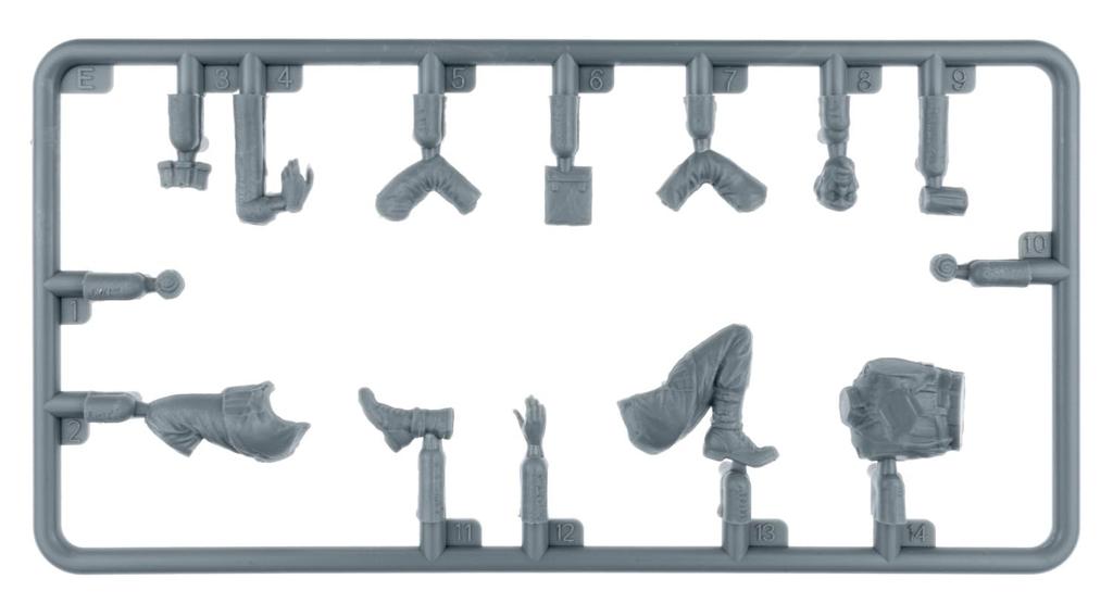 Miniart WWII German Panzergrenadier Set 2 1/35 (4-Piece Set)