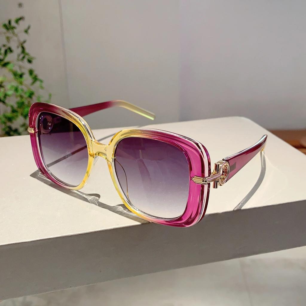 Vintage Square Sun Glasses  Women Trendy Stylish Oversized Outdoor Shades Ins Luxury Brand Design Gradient Sunglasses