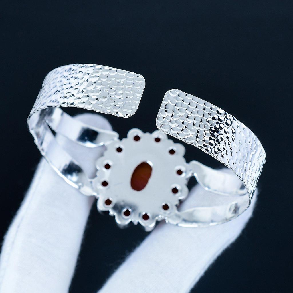 Karneol Edelstein Handgefertigter Armreif 925 Sterlingsilber Armreif, Karneol Blütenform Armband für Ehefrau, Unisex Armreif Party Wear Geschenk