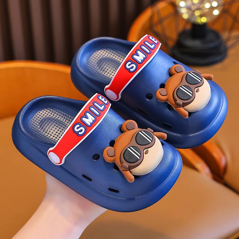 Summer Children's Clog Shoes Boys Girls Non-Slip Soft Cushion Breathable Closed-Toe Beach Sandals for Kids
