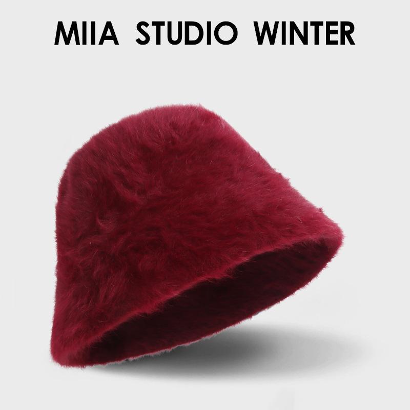 Charming Rabbit Fur Bucket Hat for Autumn and Winter, Korean Style Versatile Fisherman Hat, Makes Face Look Smaller, High-End Look, Natural Look,