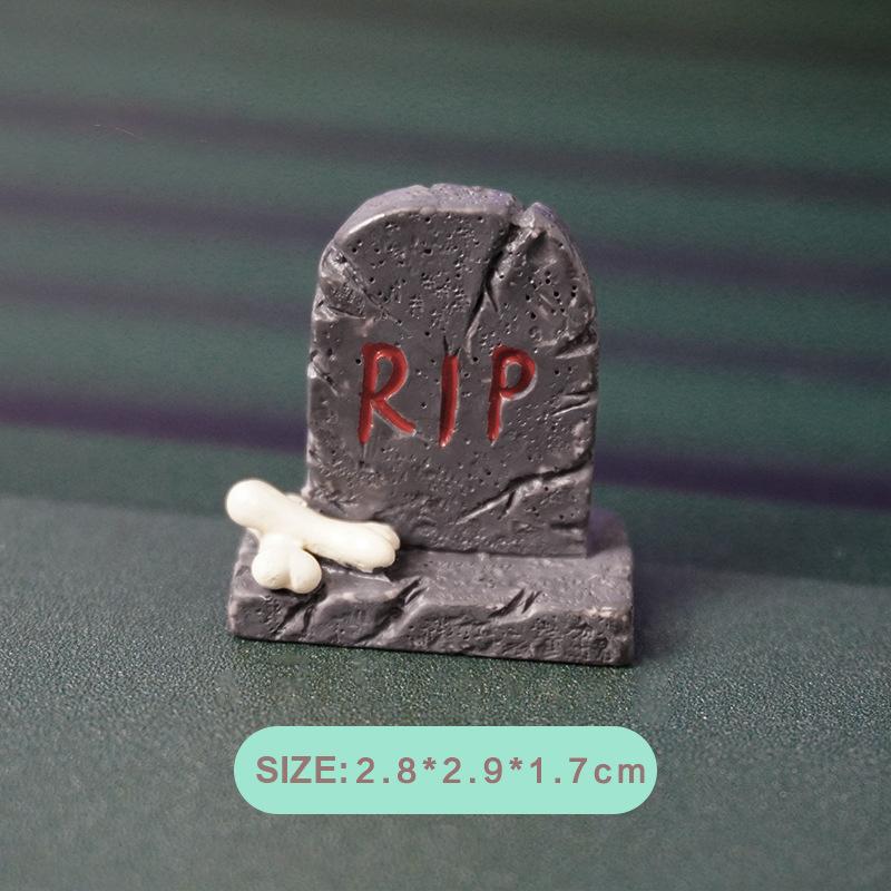 Mini Halloween Skeleton Pumpkin Bones Ornaments Micro Landscape Creative Miniature Figurines Diy Home Desktop Decoration Gifts