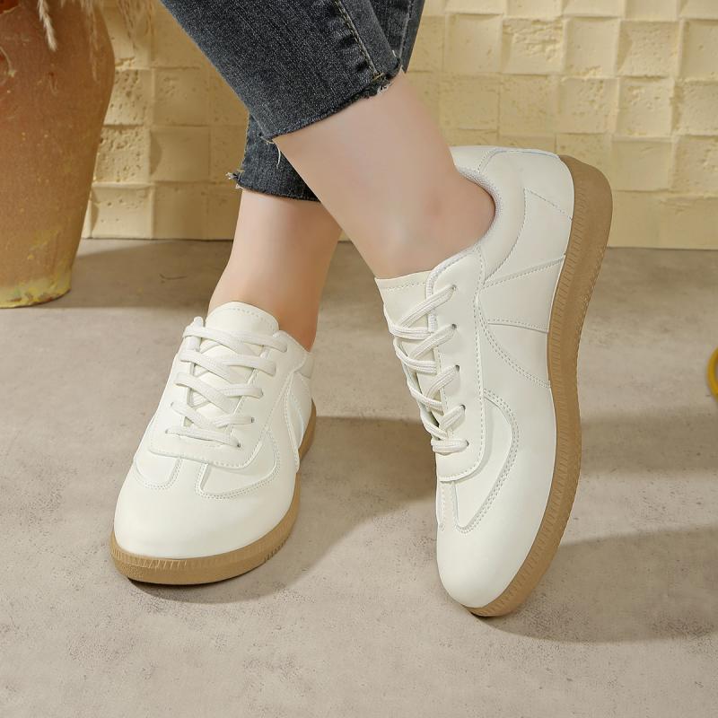 Classic Solid White Pu Lace Up Sneakers Women 2025 Autumn Round Toe Low Heel Non Slip Skateboard Shoes French Retro Casual Shoes