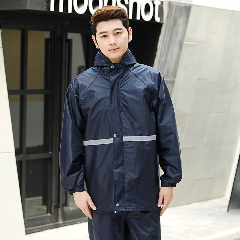 Electric Motorcycle Split Raincoat and Rain Pants Set with Reflective Strips for Outdoor Riding and Labor Protection.