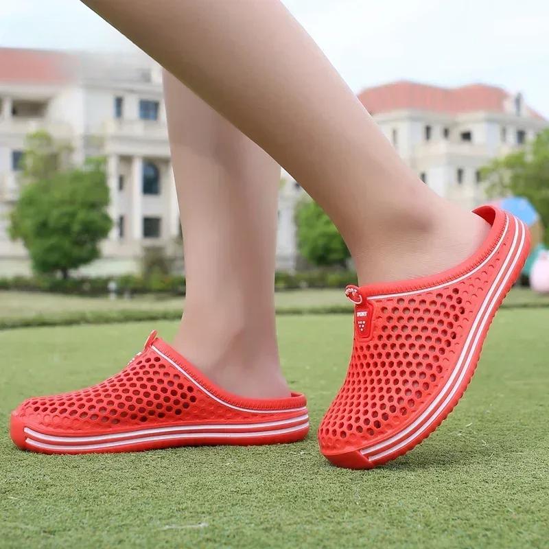 Mens Slippers Beach Shoes Unisex Hollow Outdoor Casual Men Beach Sandal Flip Flops Shoes Non-slip Size 36-45 Mens Slippers
