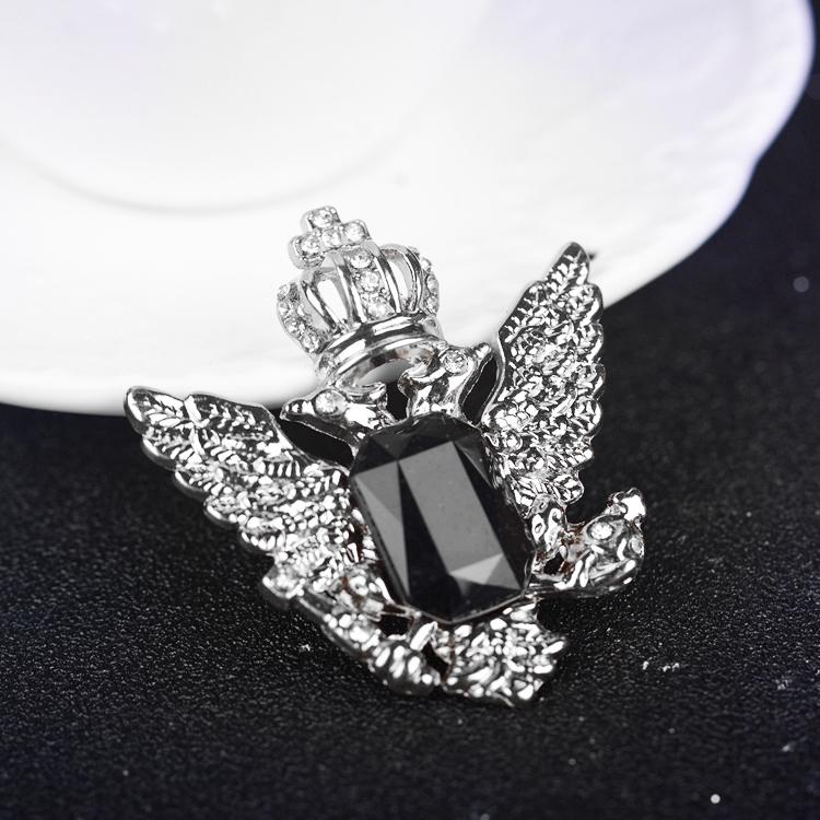 Eagle Pattern Collar Brooch Pin for Men