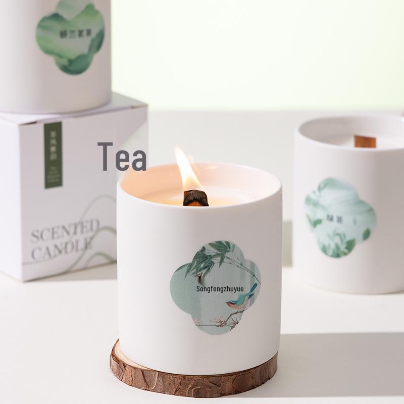 Scented Soy Wax Aromatherapy Candles in Round Ceramic Cups for Home, Hotel, and Bedroom