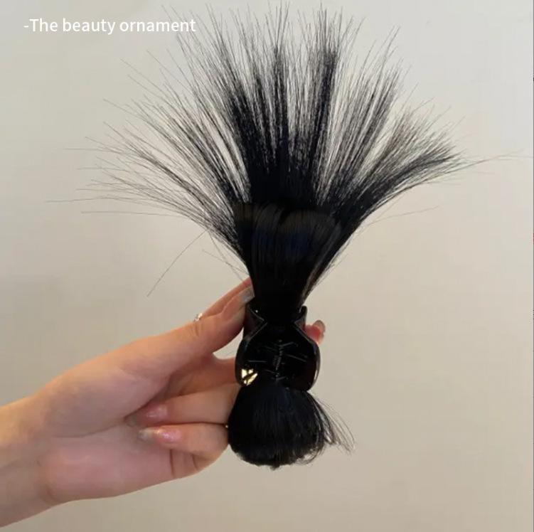 

Заколки и аксессуары для волос: Непринужденный стиль для высоких хвостиков и модных образов естественный/чёрный