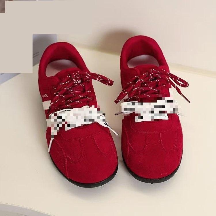 Lightweight soft baseplate shoes spring new soft-soled casual shoes burgundy low-top German training shoes