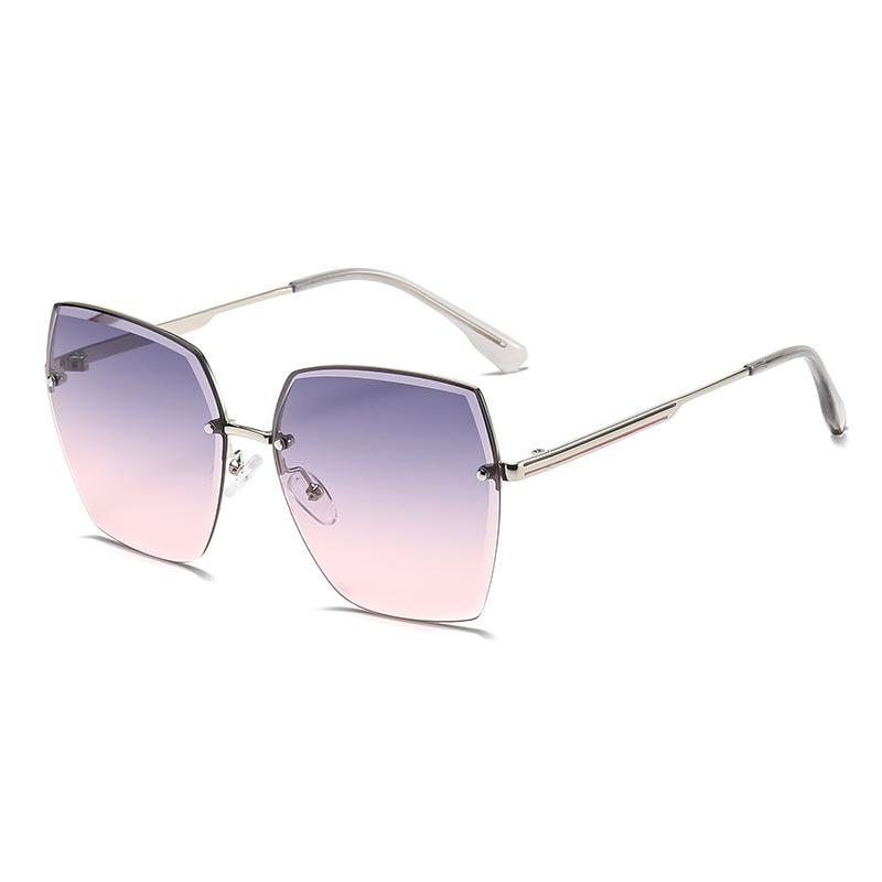 Sunglasses women's summer big face year new anti-ultraviolet women's frameless Internet celebrity sunglasses seaside sun protection photo