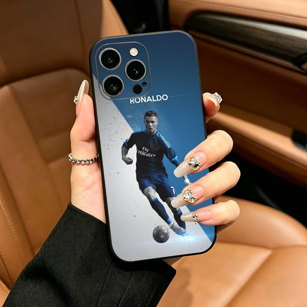 NO 7 Ronaldo Football Phone Case For iPhone 12 13 14 15 16 17 Pro Max, Lightweight and practical Soft Black Cover