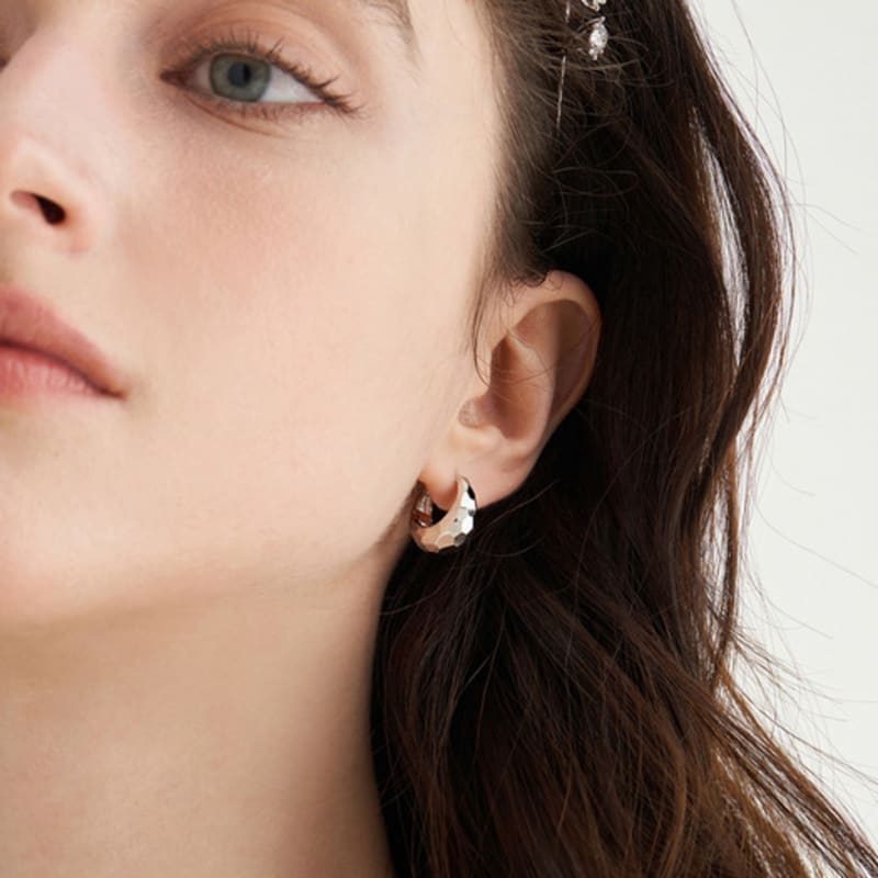 

Jean Paul Clarisse [SILVER] Oval Mirror Ball Earrings JS-25-011E Silver