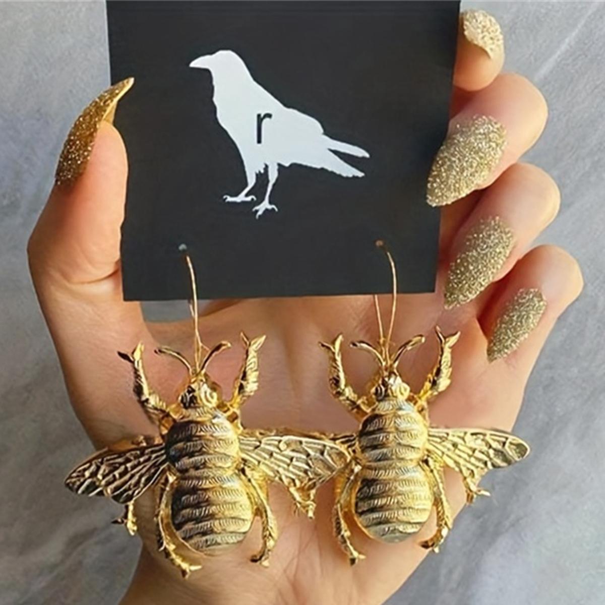 Креативные серьги в виде насекомых золотистого цвета в виде пчелы для женщин — фото 5