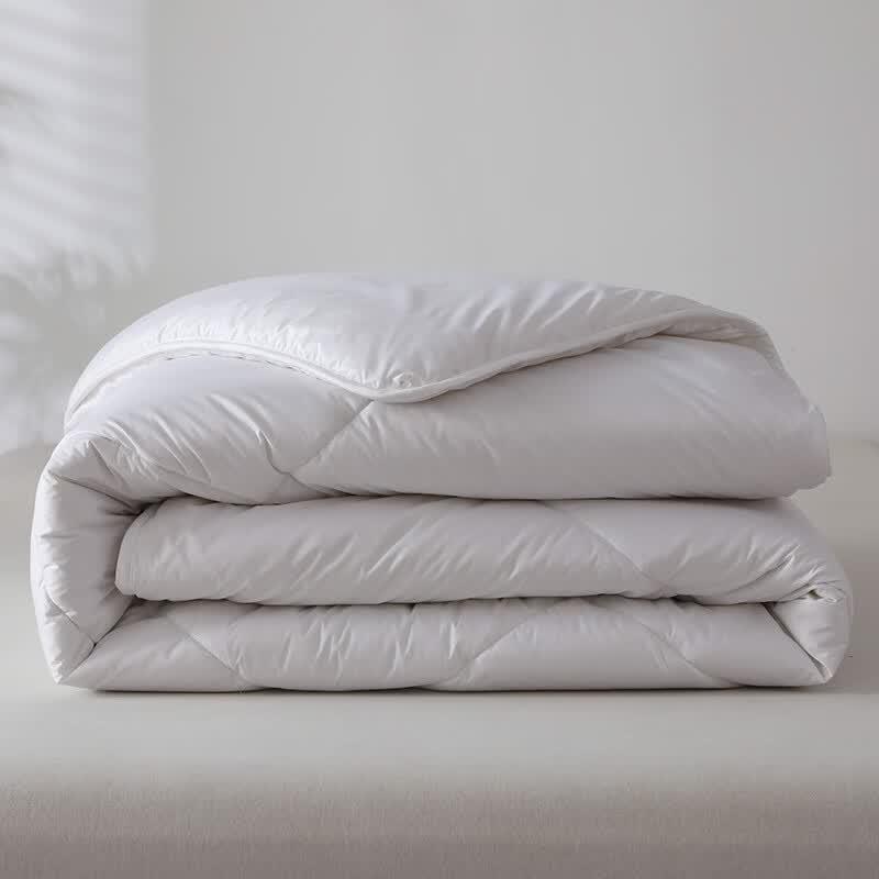MINISO Bordeaux Washed Wool Quilt