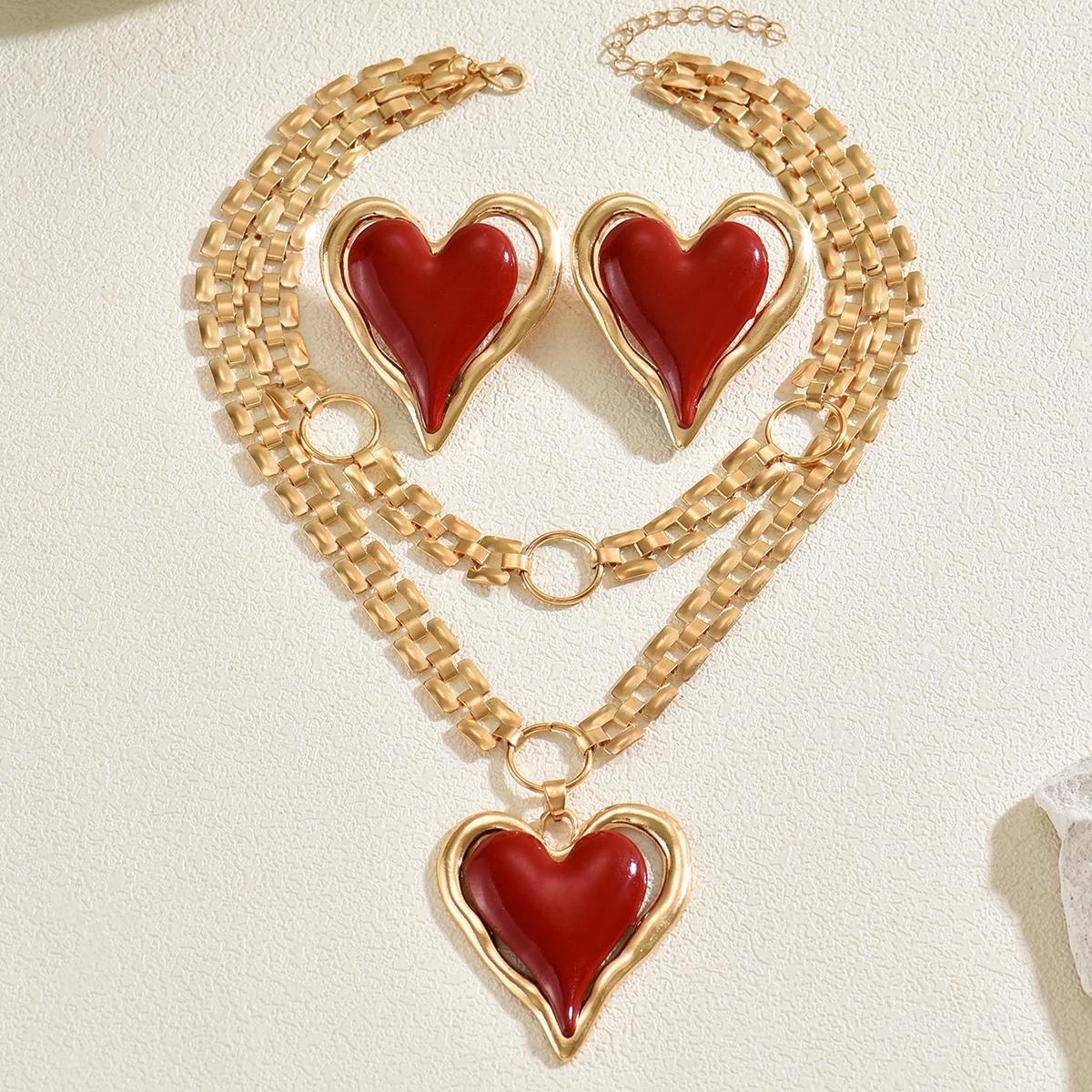 

Edgy Gold Color Enamel Heart Jewelry Set Chunky Chain Statement Necklace & Earrings For Women Date Night & Casual Wear