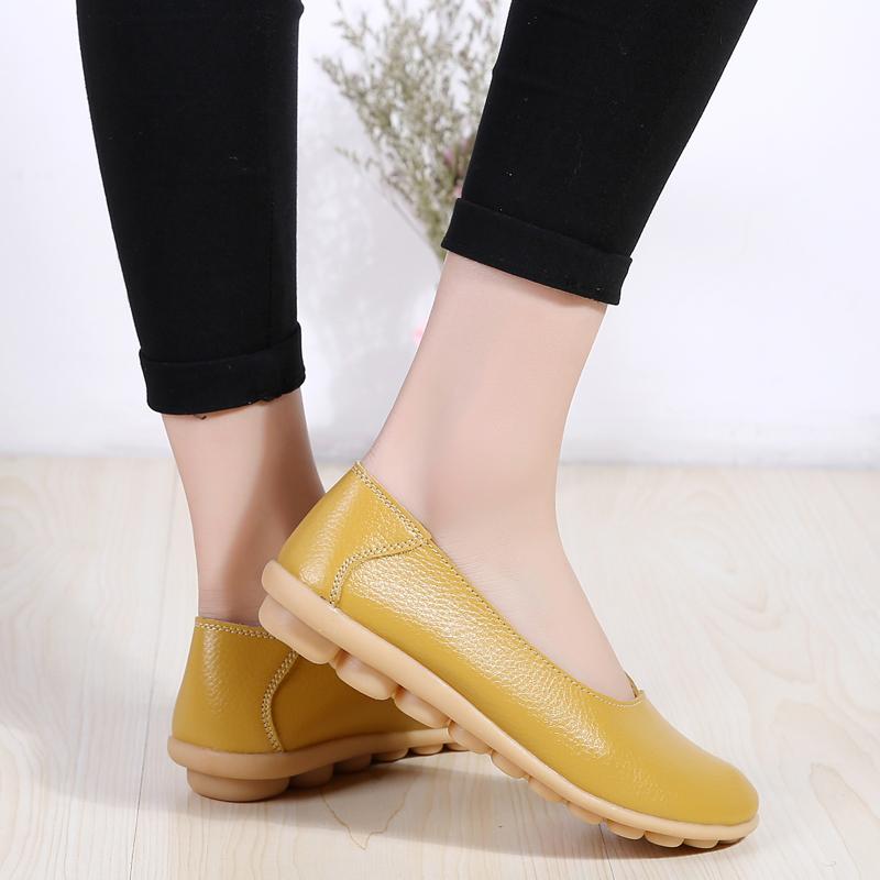 

Модные новые женские кожаные повседневные туфли большого размера, повседневные модные туфли-бобы, уличная спортивная легкая нескользящая удобная обувь, кроссовки 35