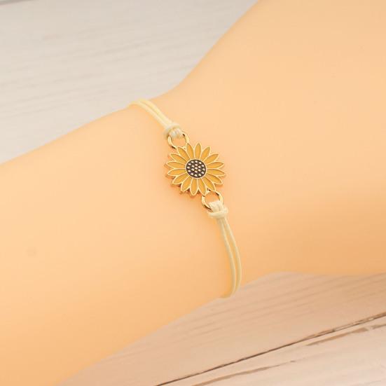 2Pcs Braided Bracelets, Adjustable Drawstring Design Friendship Bracelets, Chrysanthemum Pendant Friendship Wristbands for Versatile Daily Wear