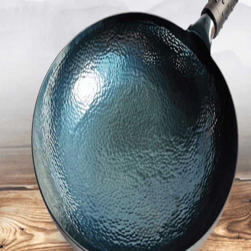 30cm Wrought Iron Non-Stick Fish Scale Wok