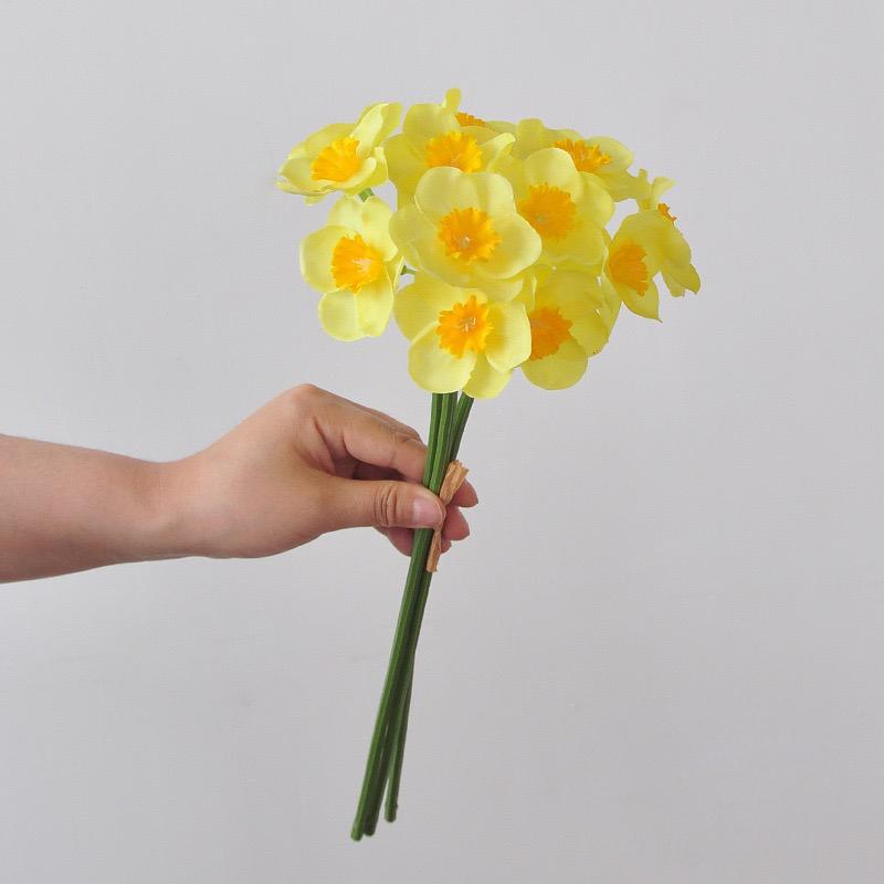 White Artificial Daffodil Flower Bouquet Fabric Flowers for Home Wedding Decor Bridal Bouquets Table Arrangement