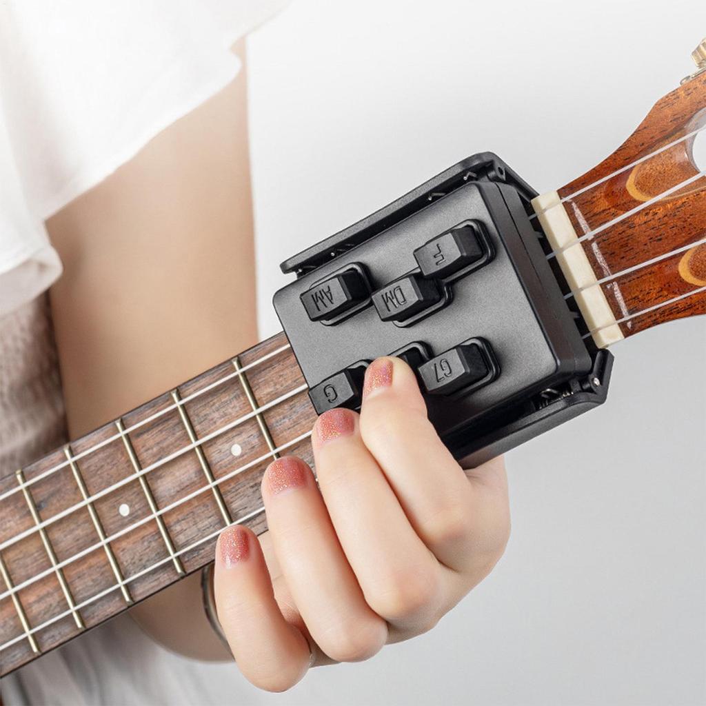 Tréninkový nástroj pro akordy na kytaru a ukulele, Pomůcka pro učení, Nástavec pro ukulele 23-26", Pomocník pro cvičení, Stiskátko akordů, Pomůcka pro výuku hudby