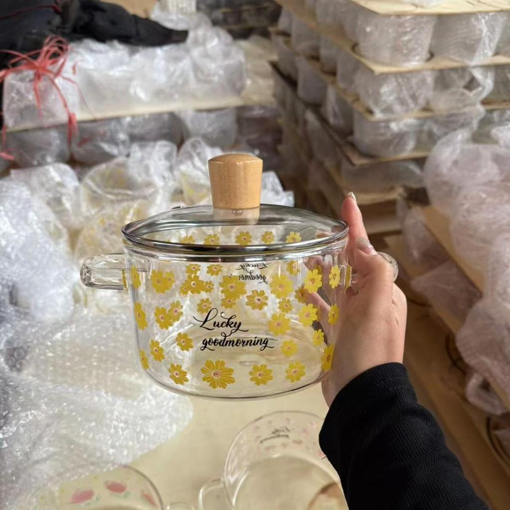 Cute Bear Transparent Borosilicate Glass Soup & Milk Pot, Heat-Resistant for Instant Noodles