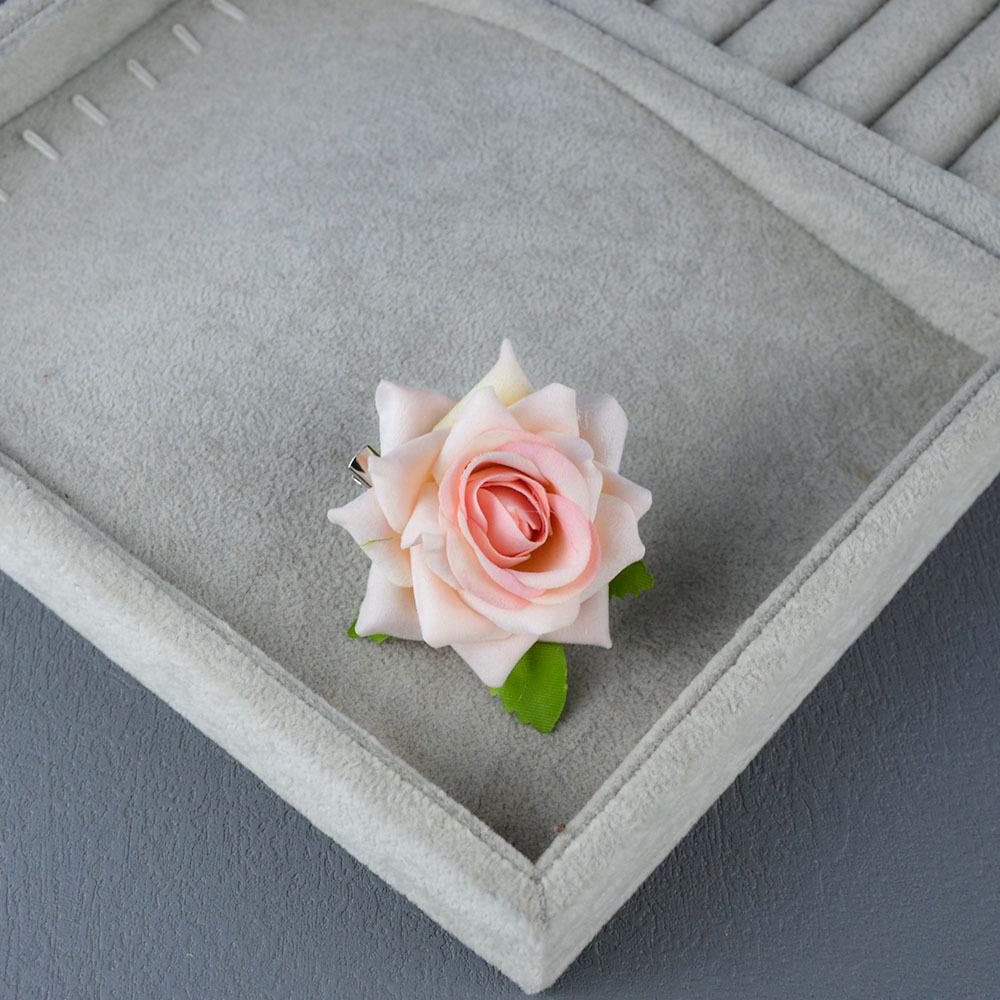 Barrette latérale rose rouge vintage pour spectacles de danse