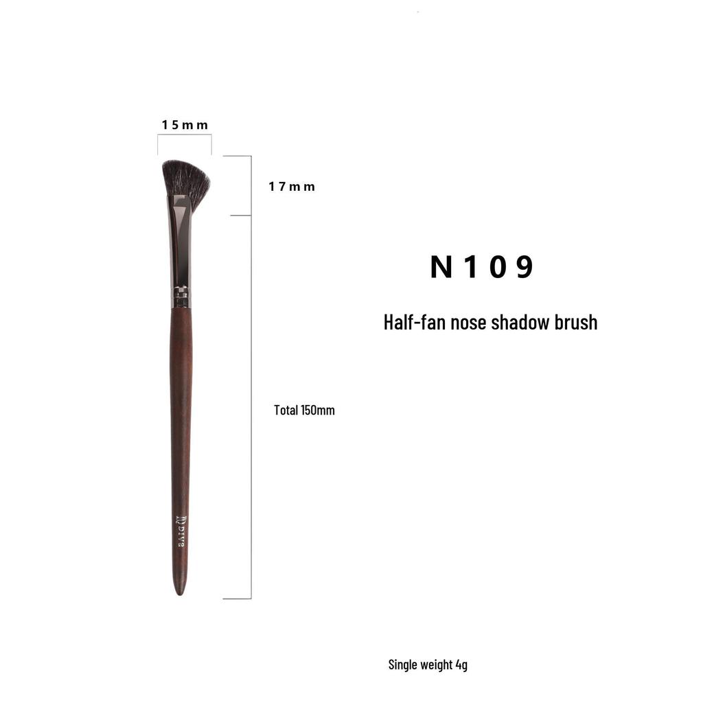 26-Piece Professional Makeup Brush Set: High-End Brushes for Loose Powder, Blush, and Foundation.