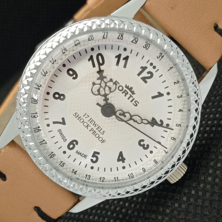 

REFURBISHED FORTIS WINDING SWISS MENS WRIST SILVER DIAL WATCH 622c-a416842-2 lot622c-a416842