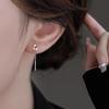 Pendientes de Hilo con Borla Minimalistas Moebius: Diseño de Nicho, Exquisito y Versátil para Mujeres.