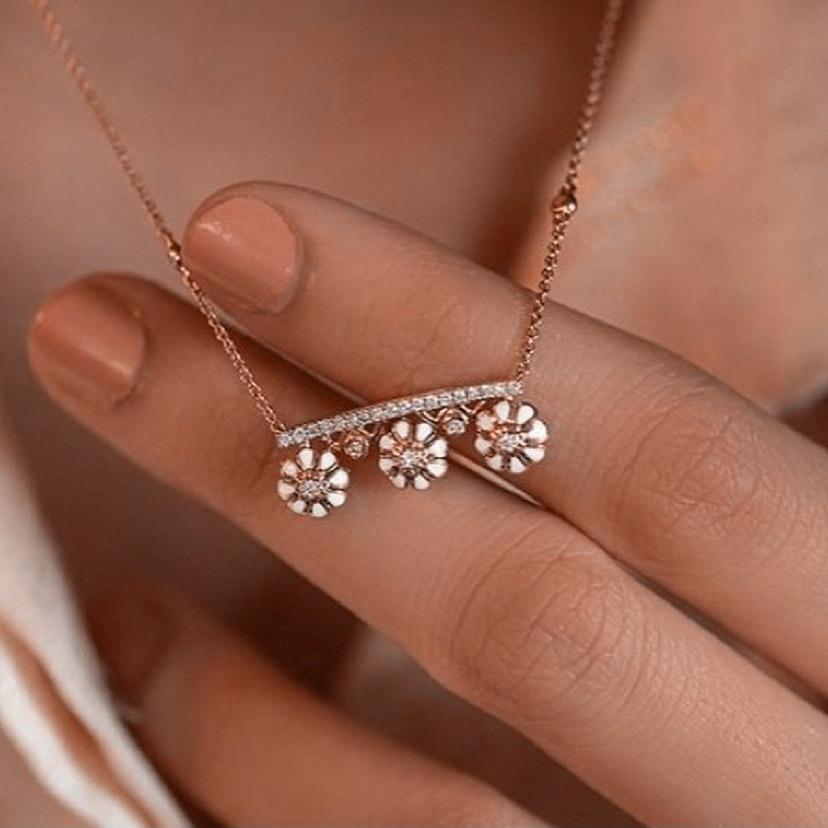 Curved Bar Three Daisy Flower Enamel Inlaid Cubic Zirconia Pendant Fresh Fairy Style Women Clavicle Sweater Necklace