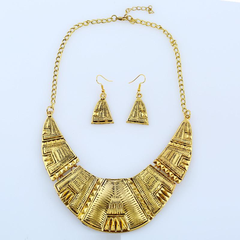 

Necklace Vintage European With Geometric Pattern And Alloy Earrings Travel For