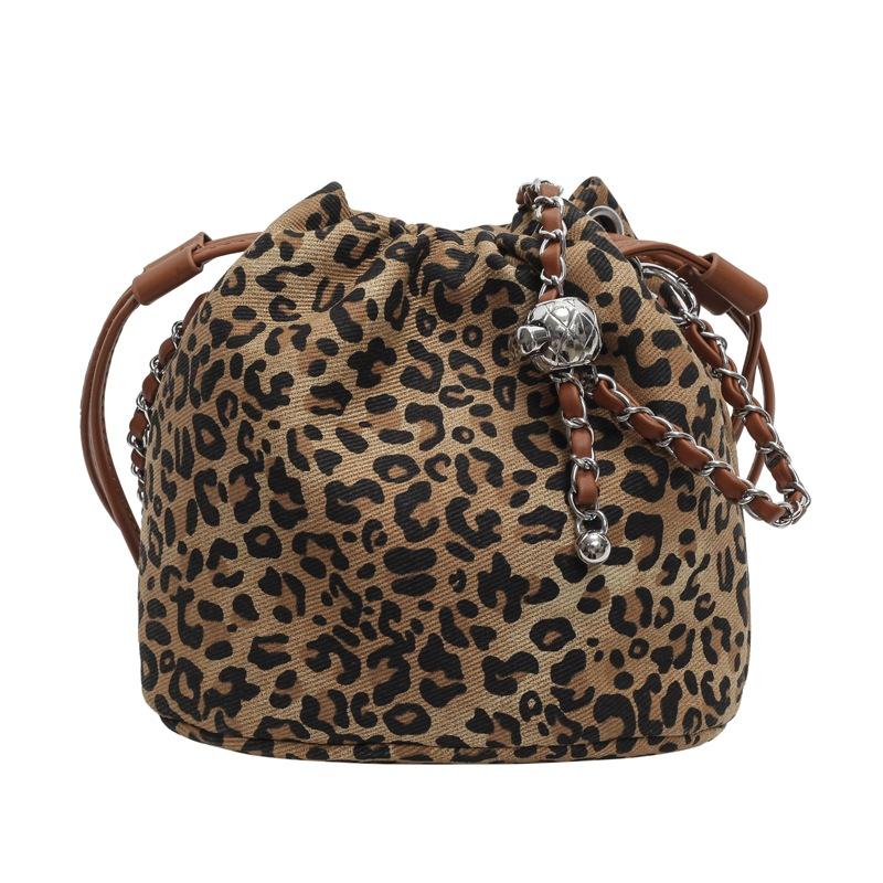 Leopard print women's bag 2025 portable Korean version bucket bag women's storage bag women's oblique span bag