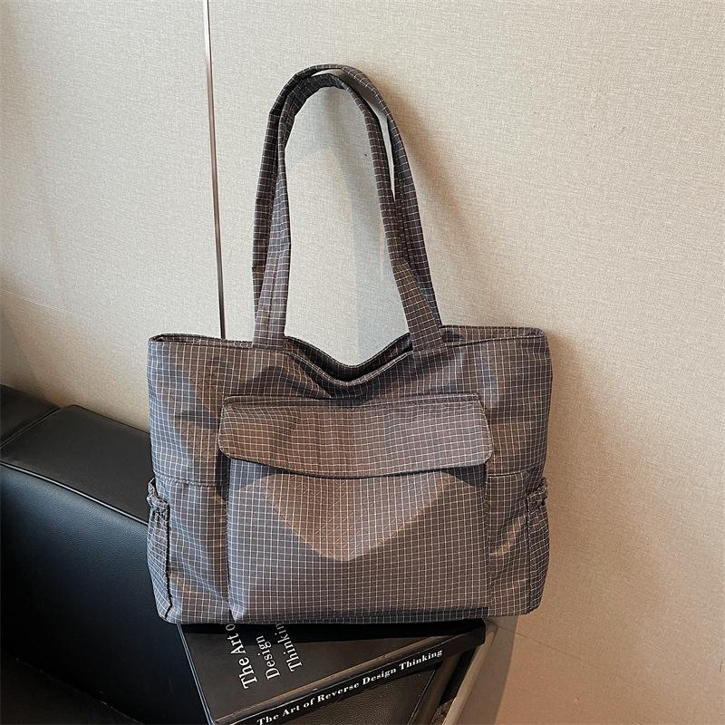 

Large capacity women s bag new trend simple handbag bag women s fashion casual shoulder bag серый
