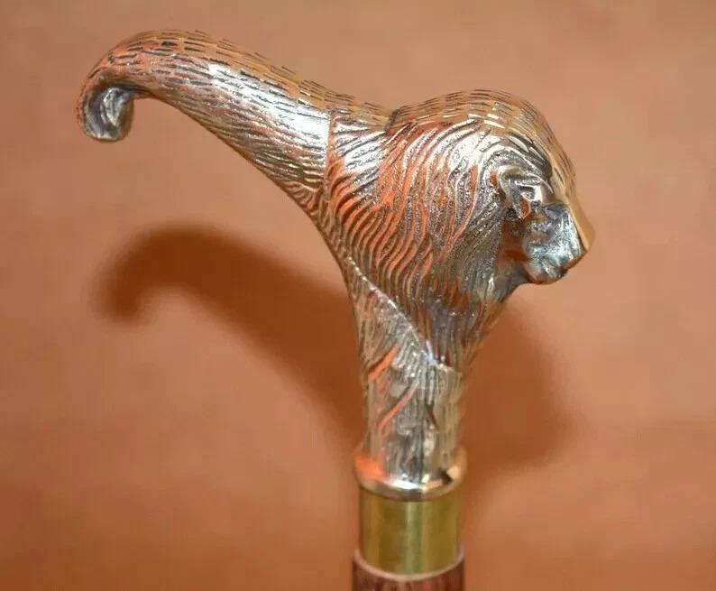 

Antique vintage 36 walking stick brass lion head handle cane shaft wooden stick коричневий