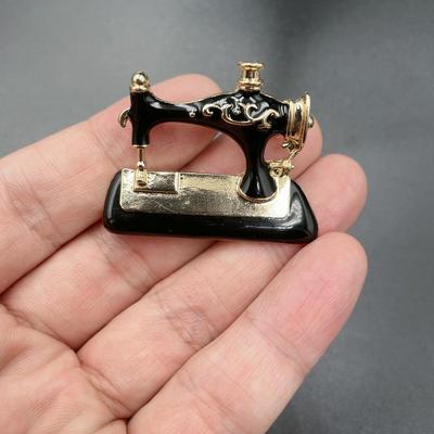 Retro Legierung Öltropfen Nähmaschine Brosche - Vielseitiges Anstecknadel-Accessoire