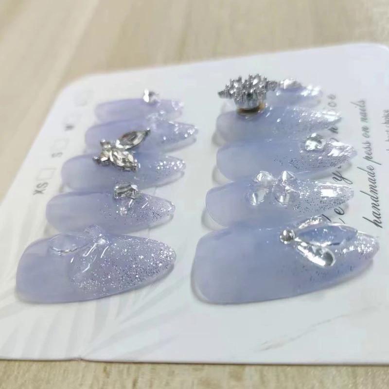 100% HANDMADE Almond Shape Artificial Nail Art Rotatable Snowflake Translucent Blue-purple Nails Reusable and Removable Fake Nails
