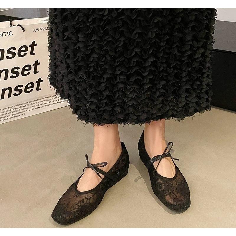 Women's Lace Embroidered Ballet Flats Square Toe Bow Tie Strap Breathable Casual Shoes