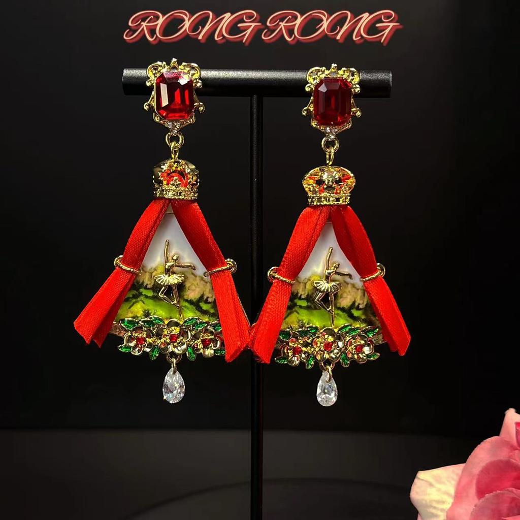Middle Aged French Ballet Girl Stage Earrings Court Retro Style Personality Medieval Earring