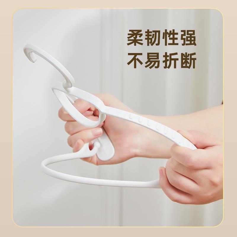The Source Manufacturer'S Hanger Has No Traces, And The Household Drying Clothes Support Is Stored To Prevent Slippery Shoulders And Corners
