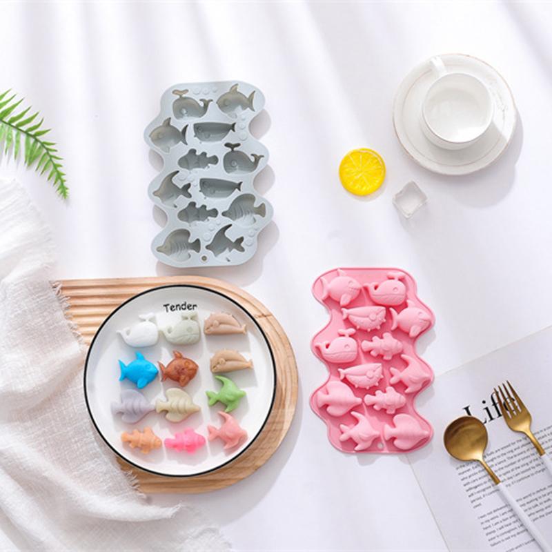 12 Cavity 3D Marine Fish Silicone Chocolate Mold Mix Animal Candy Biscuit Jelly Ice Cube Making Cake Decoration Baking Tool Diy