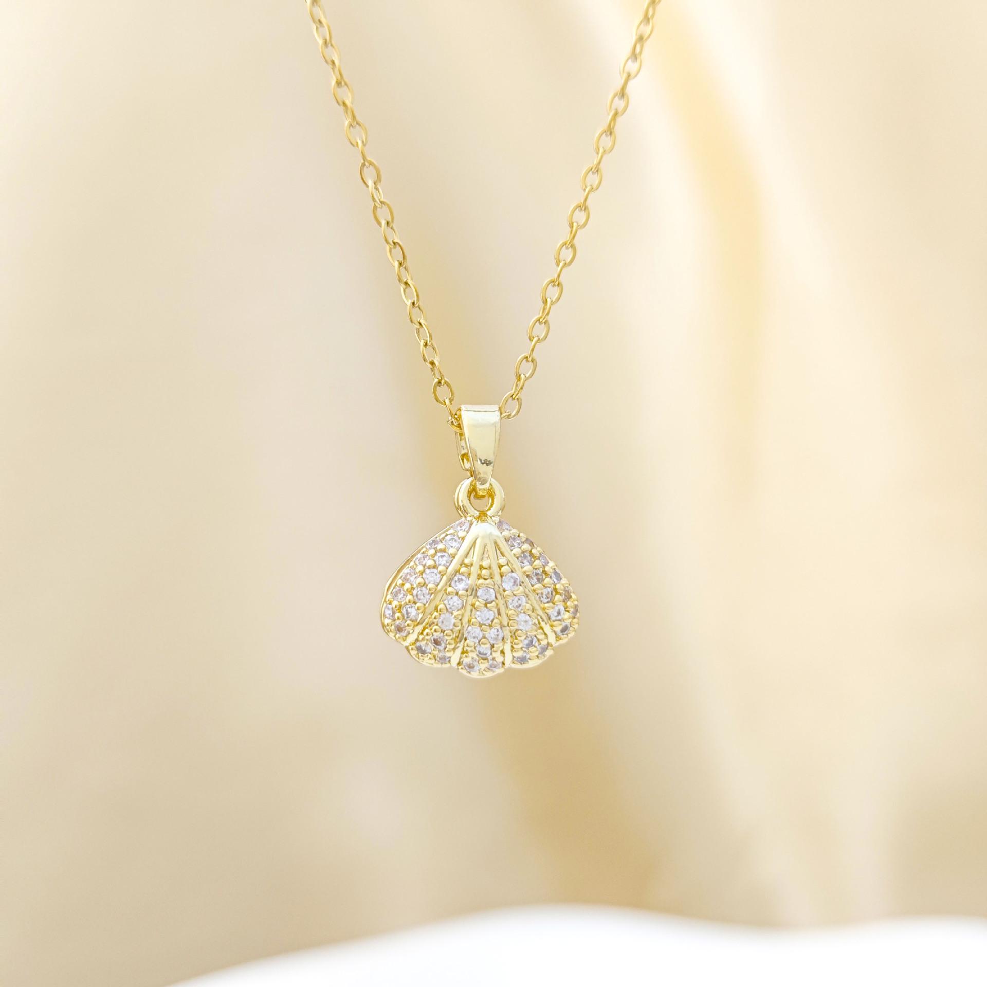 Elegant Ocean Series Cross Shell Necklace for Women - Zircon Clavicle Chain Pendant