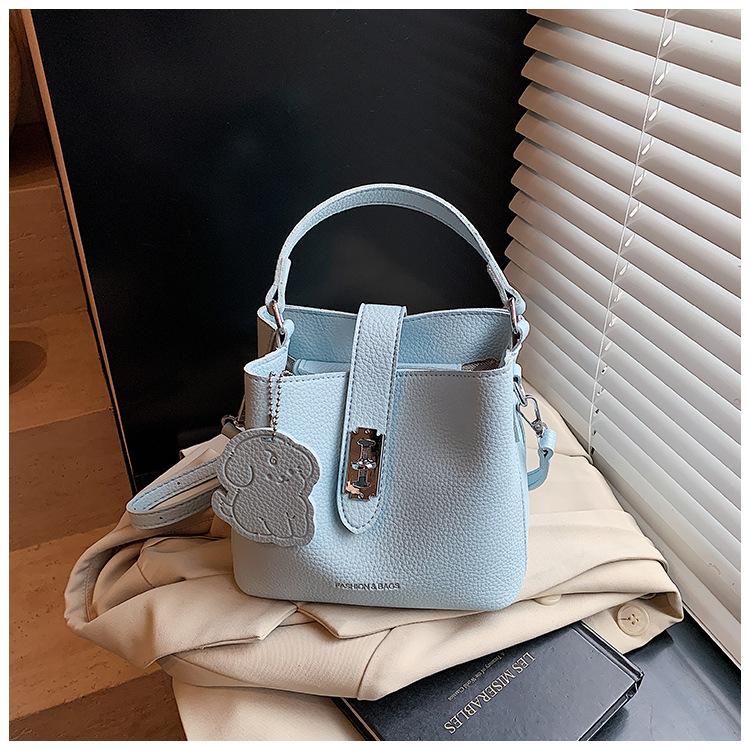 Fashion Versatile Small Bag Women's New Trendy Summer Texture Bucket Bag High-end Shoulder Messenger Bag