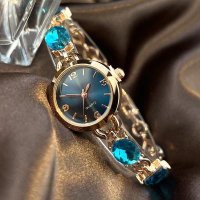 CQ382 Damenuhr für die Freizeit Tiefsee Herz Armband Diamantbesetzt Quarz Uhr Leichte Luxusuhr Geschenkuhren für Frau