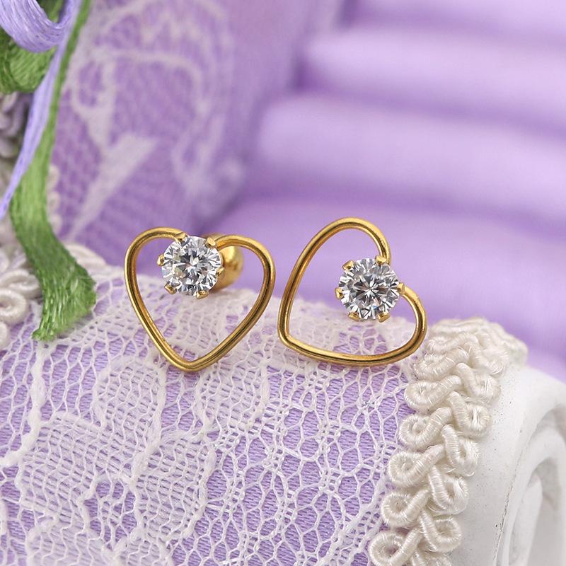 Minimalistische japanische & koreanische Stern Titanstahl Zirkon Ohrstecker für Knorpelpiercing