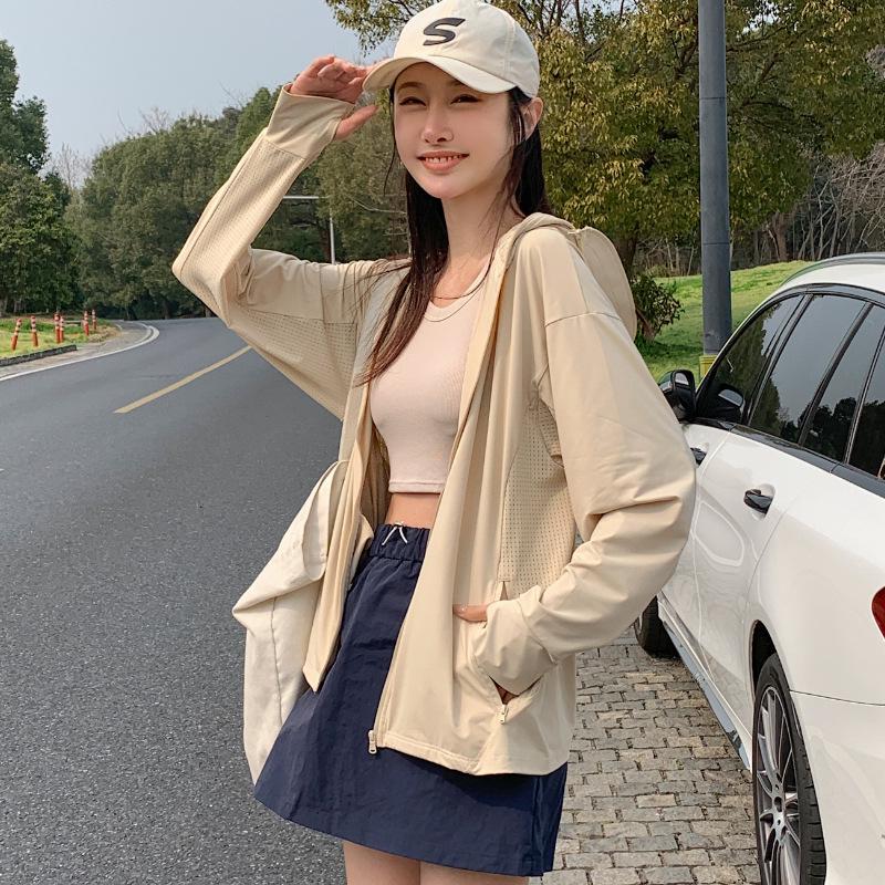 

Унисекс 2025 Охлаждающая Ледяной Шелк Защита от Солнца Одежда со Съемным Козырьком на Черном Клее S [40kg-60kg]