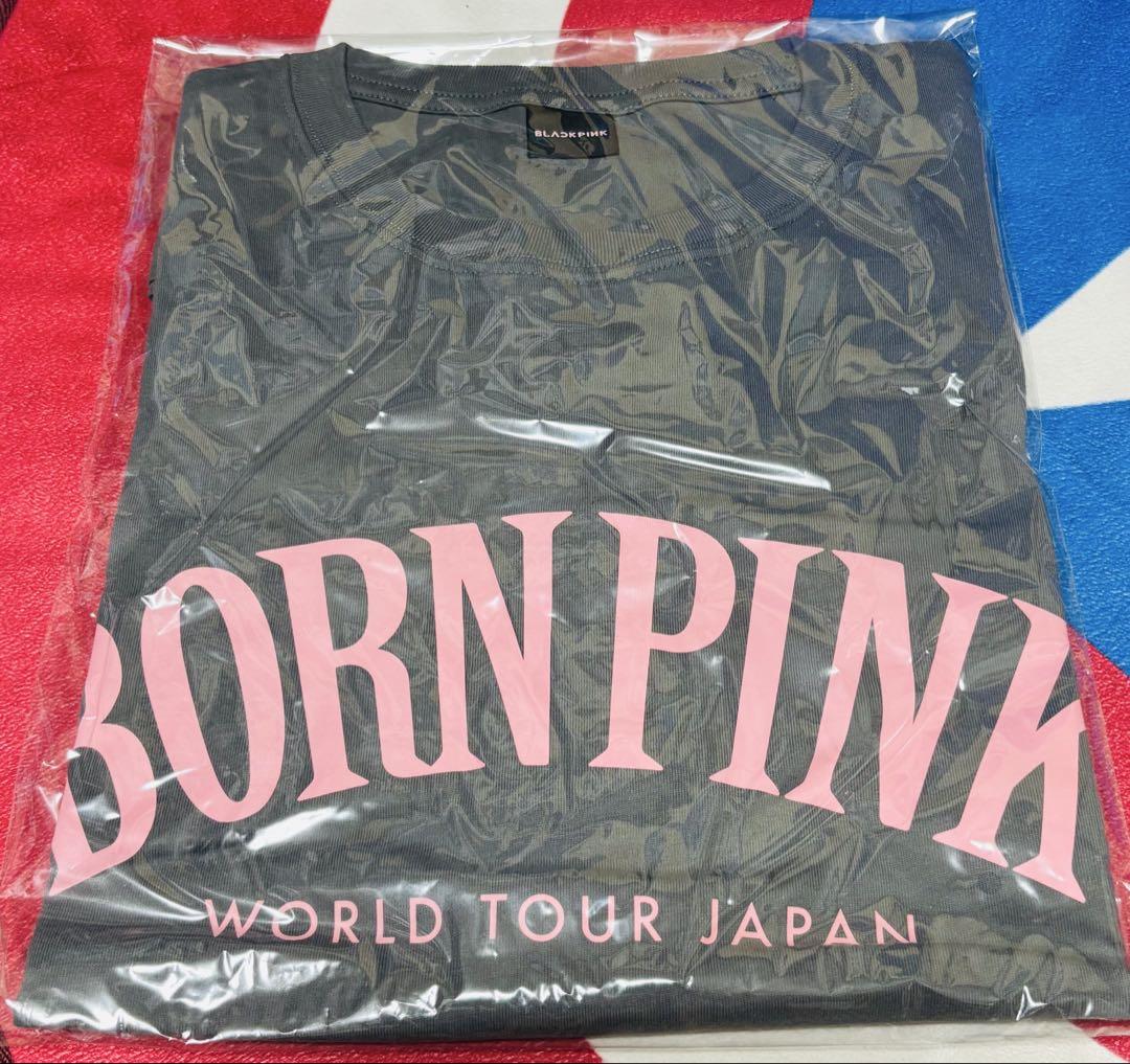 

[USED] BLACKPINK BORN PINK World Tour Logo T-shirt, Size L