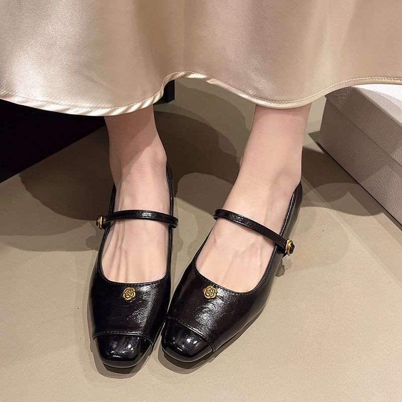 

Mary Jane single shoes 2025 new thick heel French retro non-slip gentle small fragrant commuting beanie shoes ladyshoes women 40